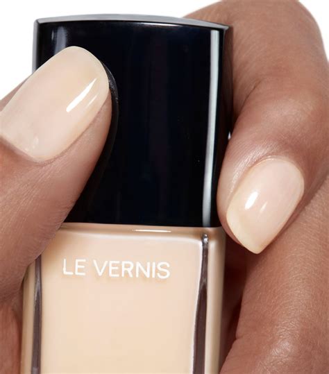 chanel le vernis summer 2023|LE VERNIS Longwear nail colour 191 .